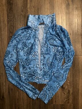 SHEIN Blue Paisley Button-Front Top